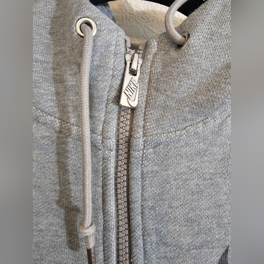 Nike Gray Zip-Up Hoodie - Picture 3 of 9